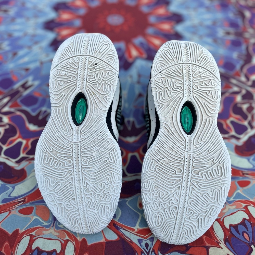 Boy sneakers size 4 and 3.5